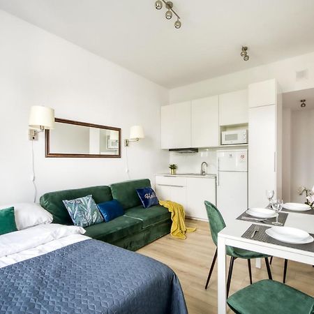 23 Unit Miniapartments Warszawa Lotnisko Okecie Fajne Ministudio Przy Bitwy Warszawskiej Warsaw Exterior photo